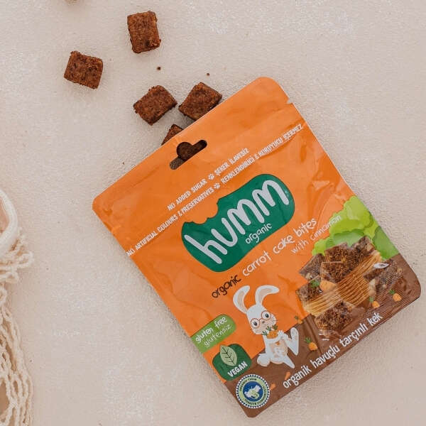 İlker Özçetin 8 Humm Organic’ten kahve saatini zenginleştiren atıştırmalıklar