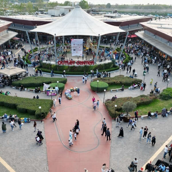 Outlet Center İzmit 49. Geleneksel Ucuzluk Panayırı indirim alarmı verildi!