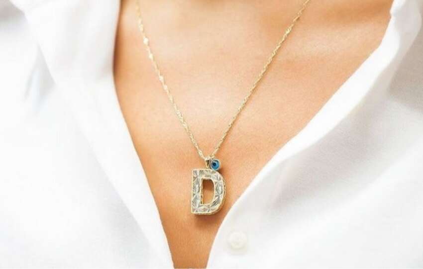 Aris Pirlantadan ozel tasarim harf kolyeler