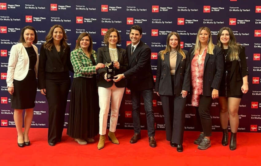 Atasun Optik Happy Place to Workten uc ozel sertifika kazandi