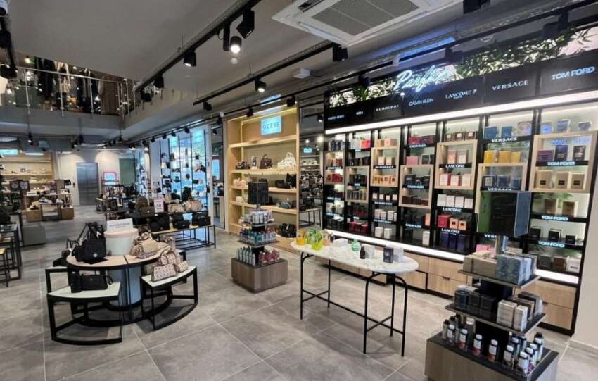 Boynerin Igdirdaki ilk magazasi acildi