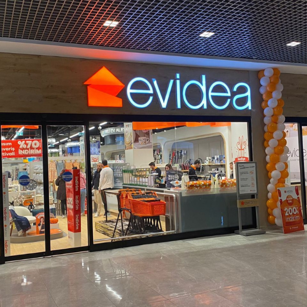 İlker Özçetin 5 Evidea, Denizli’deki ilk mağazasını Horizon Garden AVM’de açtı