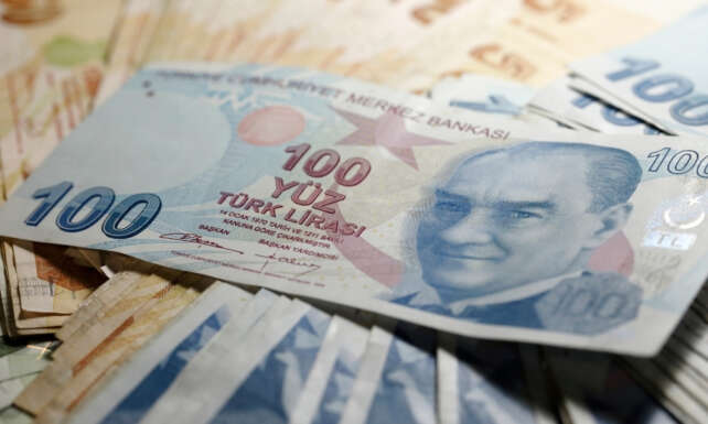 Hazine ve Maliye Bakanligi 32 milyar lira borclandi