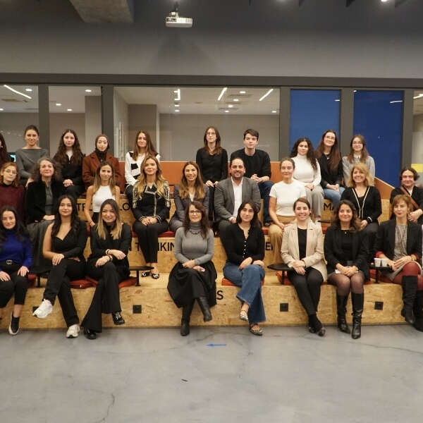 ‘Kadın için Teknoloji’ projesinde ‘İlham Veren Buluşmalar’ başladı
