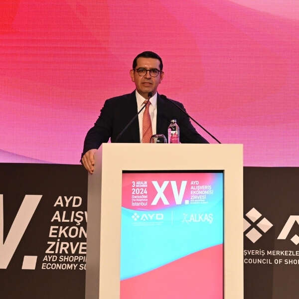 Fiba CP’nin ana sponsoru olduğu 15’inci AYD Ekonomi Zirvesi Swissotel’de gerçekleşti