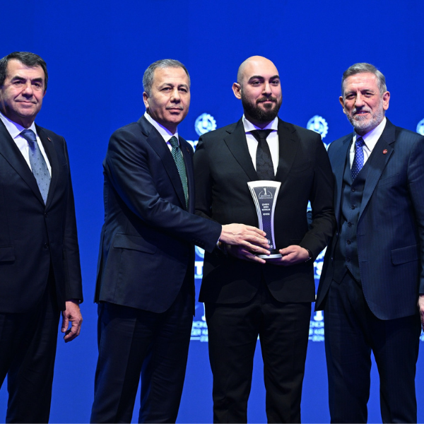 REVEGO’ya “Yeşil Çevre ve Sürdürülebilirlik Ödülü”