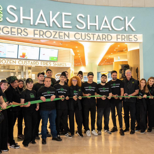 İlker Özçetin 6 Shake Shack’in Yeni Adresi: Mall of İstanbul
