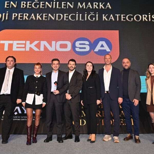Teknosa, tüketici oylarıyla en beğenilen teknoloji perakendecisi