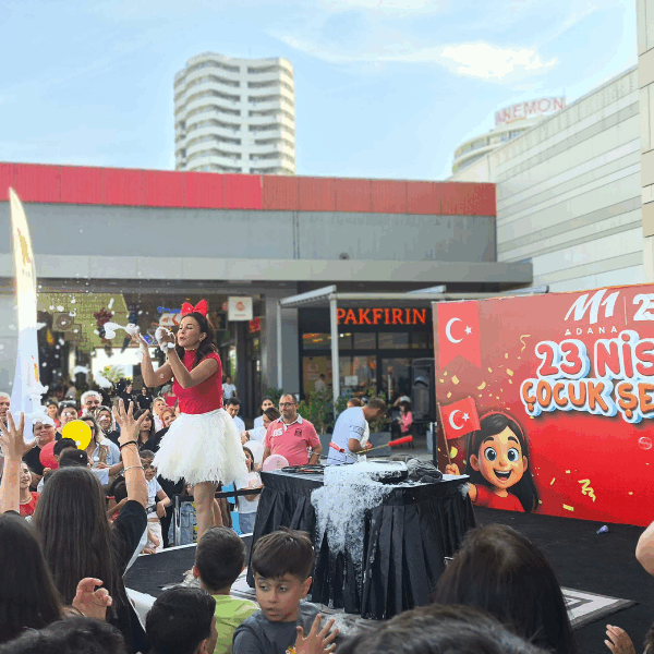 23 Nisan Şenliği M1 Adana AVM’de çocukları bekliyor