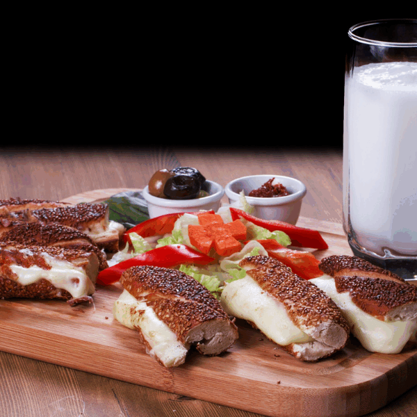 İlkay Keskin 2 Ayran hem serinletiyor hem bağışıklığı destekliyor