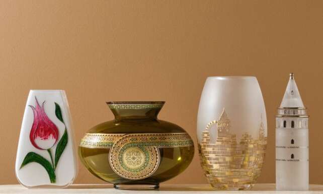 Istanbuldan deger katan hediyeler Pasabahce Magazalarinda