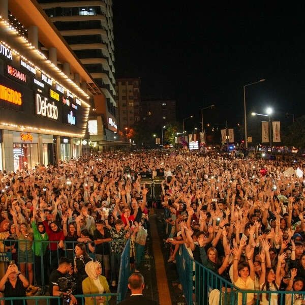 İlkay Keskin 10 Enntepe, 2. yaşını 177.450 ziyaretçisiyle kutladı