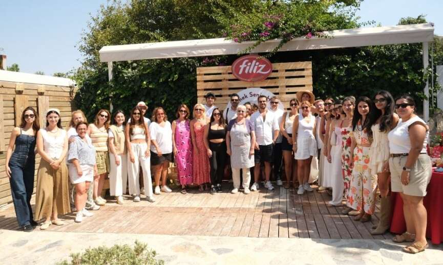 Filiz ile Bu Yemek Senin Hikayen Bu Kez Bozcaada Sofralarinda Hayat Buldu