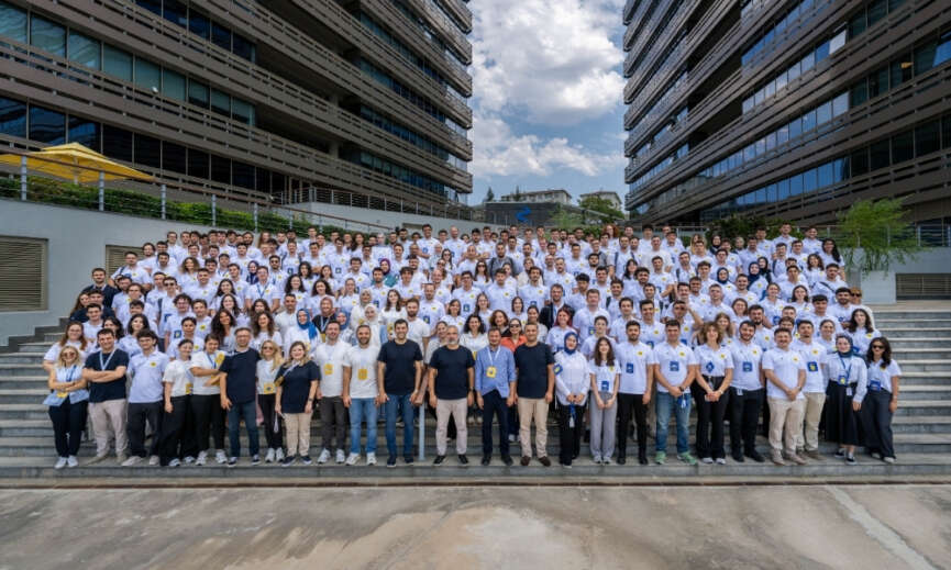 Genc yetenekler kariyerlerine ilk adimi Turkcellde atiyor