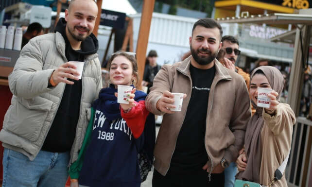 Levent Yuksel Ceza Haluk Levent ve Madrigal Istanbul Coffee Festival Sahnesinde