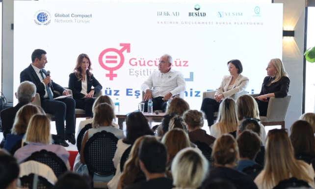 8. Gucumuz Esitligimiz Zirvesi Bursada Gerceklesti