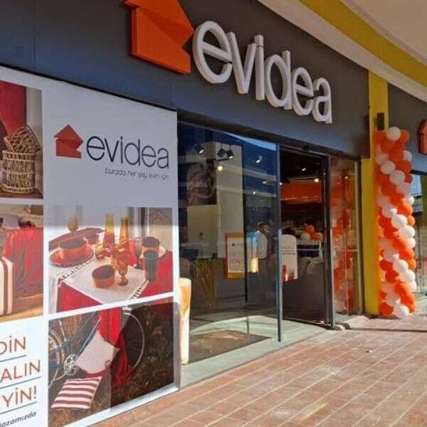 İlkay Keskin 11 Evidea Samsun’daki ilk mağazasının kapılarını Samsun Lovelet Outlet’te açtı!