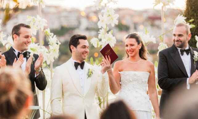 Istanbulda bir Paris masali