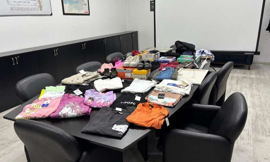 Outlet Center Izmitte unutulan esyalar ihtiyac sahiplerine bagislaniyor