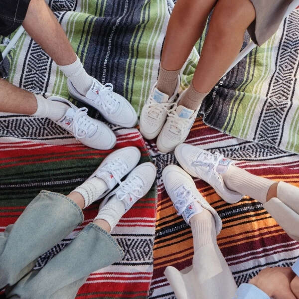 İlkay Keskin 12 Reebok modelleri ile kampüste stilinle fark yarat!