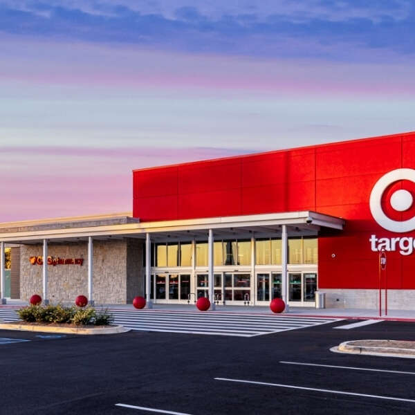 Erkmen Onbulak 13 Target SoHo Mağaza Yeniden Tasarımı: 2025 Sonbaharında Moda ve Güzelliğe Odaklanıyor