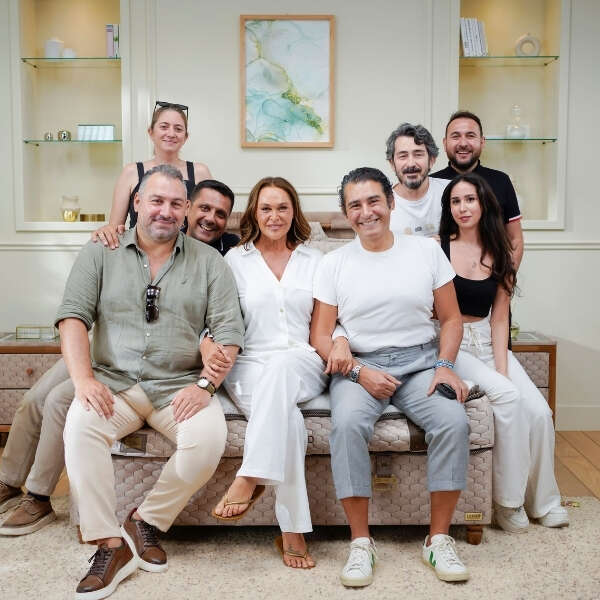 Erkmen Onbulak 4 Bambi Yatak, Hülya Avşar’lı yeni reklam filmiyle değiştirme kampanyasını başlattı