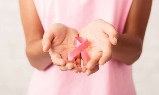 Bir Adim Sagliktan Meme Kanseri Farkindalik Ayi Cagrisi