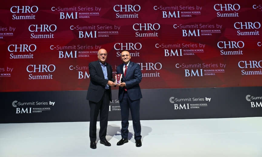 Dr. Dogan Basar bir kez daha En Etkin 50 CHRO listesinde