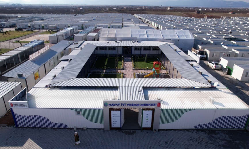 Hayat Holding Hayat Iyi Yasam Merkezi ile Communitas Awardsta Iki Odule Birden Layik Goruldu