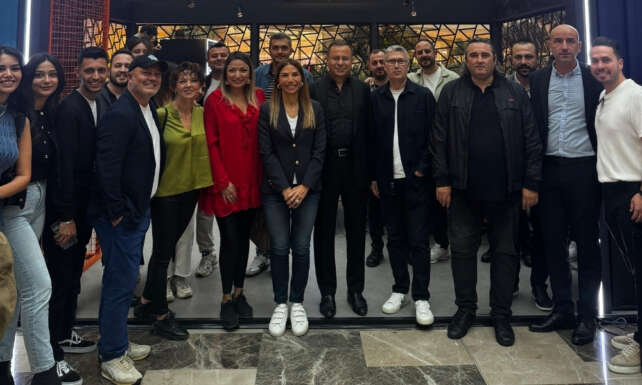 Istanbulda REPLAY ruzgari esti