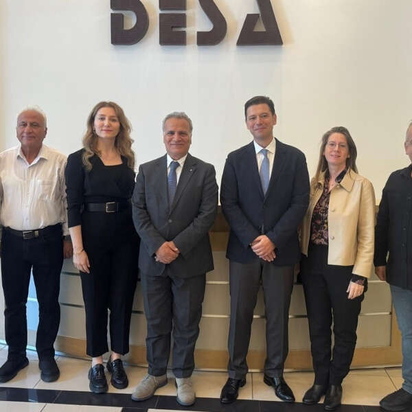 Erkmen Onbulak 8 İtalya Büyükelçisi Marrapodi Desa’nın Düzce Fabrikasını ziyaret etti