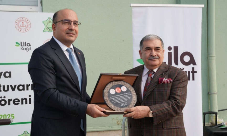 Lila Kagittan Egitime Yeni Destek