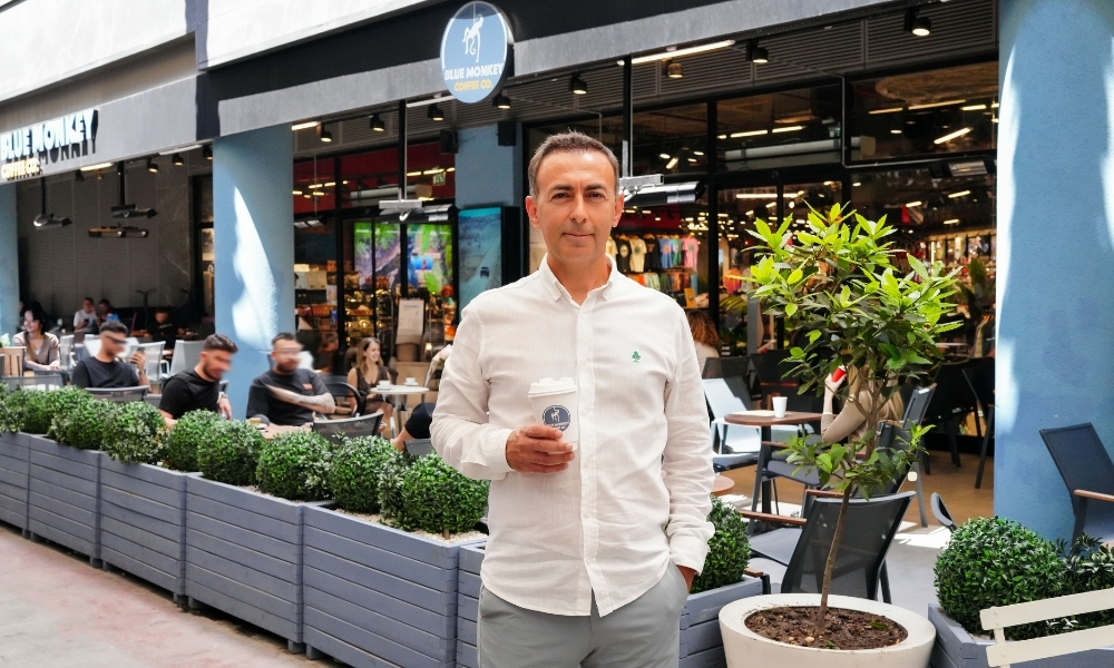 SPXin gucuyle buyuyen Blue Monkey Coffee ilk franchise subesini Milasta aciyor 1