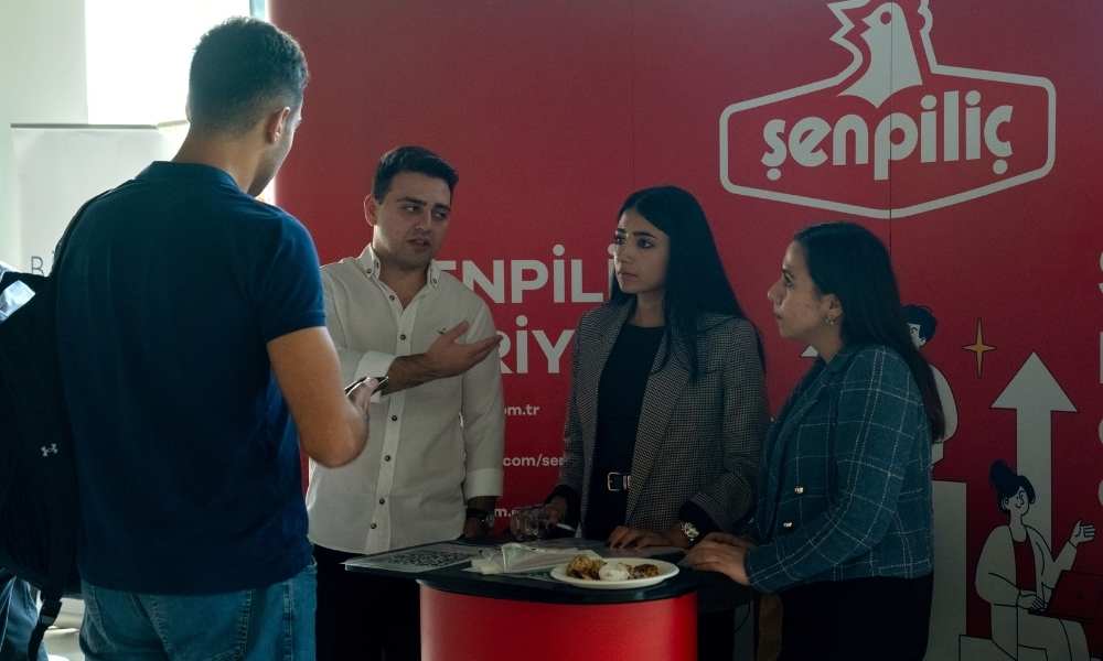 Şenpiliç, İTÜ’de Dijital Dönüşüm Yolculuğunu Gençlerle Paylaştı