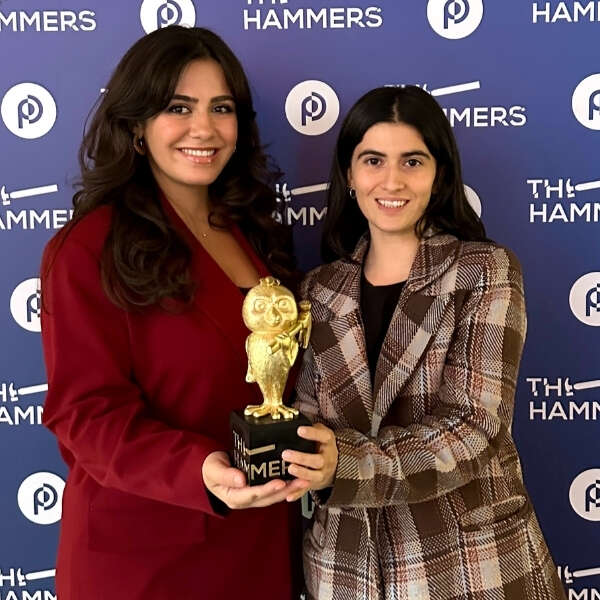 Erkmen Onbulak 2 Tavuk Dünyası’na The Hammers Awards’tan Altın Ödül!