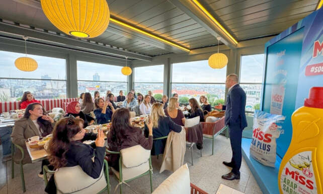 Beyaz camasirlarin sirri Soda Plus Miss markasiyla raflarda