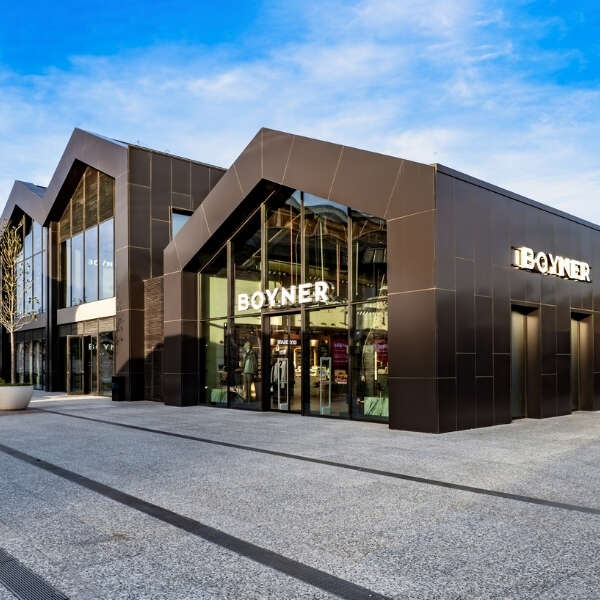 Modern Tasarım, Bambaşka Bir Alışveriş Deneyimi: Boyner Tersane İstanbul’da!