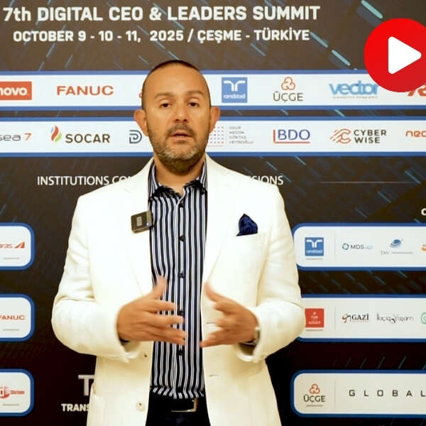 Erkmen Onbulak 8 Lenovo Türkiye Genel Müdürü – Emre Hantaloğlu / Vizyon 100