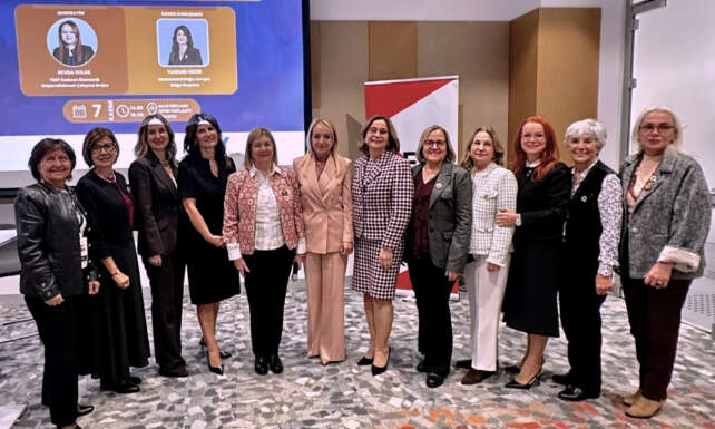 Kadin Liderlerle Donusum Bulusmalari Istanbulda Gerceklesti