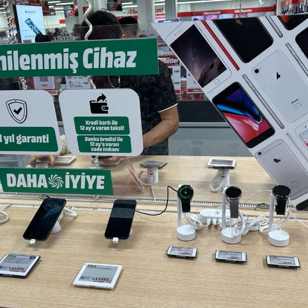 MediaMarkt’ın yenilenmiş telefon hizmetine büyük ilgi:  Satış hacmi 6 ayda yüzde 100 arttı