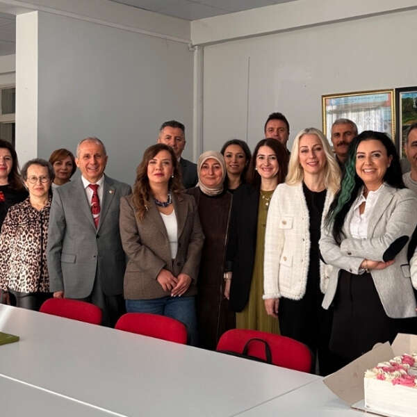 ÜÇGE’den 24 Kasım Öğretmenler Günü’ne Özel Anlamlı Ziyaret