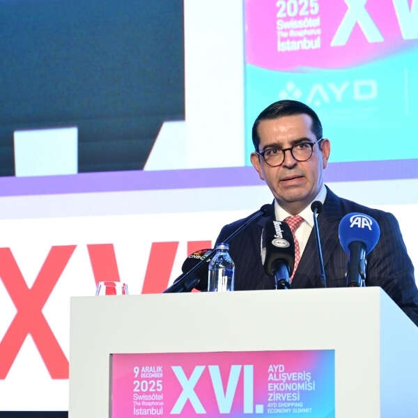 Fiba CP’nin ana sponsoru olduğu  16’ıncı AYD Ekonomi Zirvesi İstanbul’da gerçekleşti