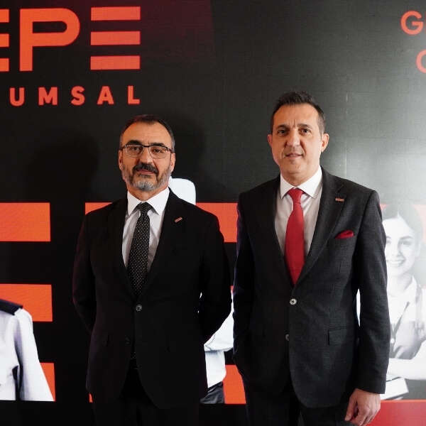 Halil İbrahim Zeytin 5 Tepe Kurumsal, teknolojiyle yeniden tasarlanan hizmet ekosistemini tanıttı