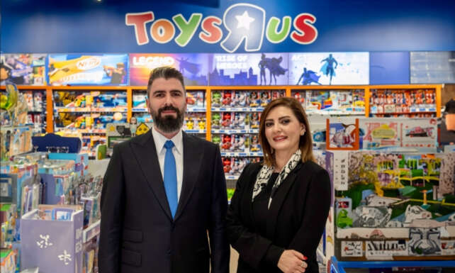 ToysRUs Turkiye Ilk Magazasini Terminal Kadikoyde Acti