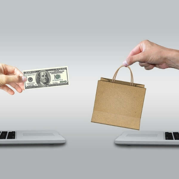 Home 25 E-Ticaret Siteleri İçin Doğru Bağlantı Stratejisi: Trafikten Satışa Giden Yol