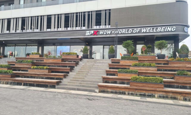 Turkiyede Bir Ilk SPX Mega Blue Monkey Coffee Downtown Bursada Acildi