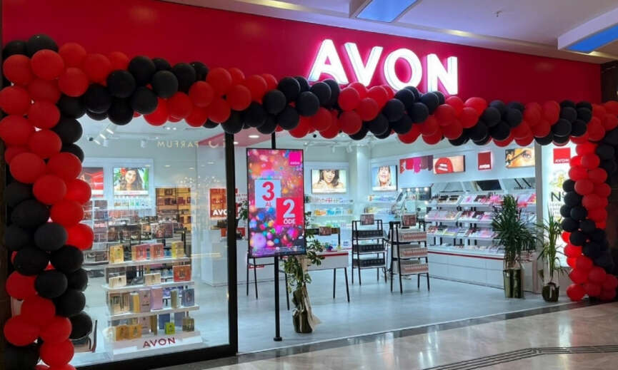 Avon yeni yila yeni bir magaza ile merhaba dedi