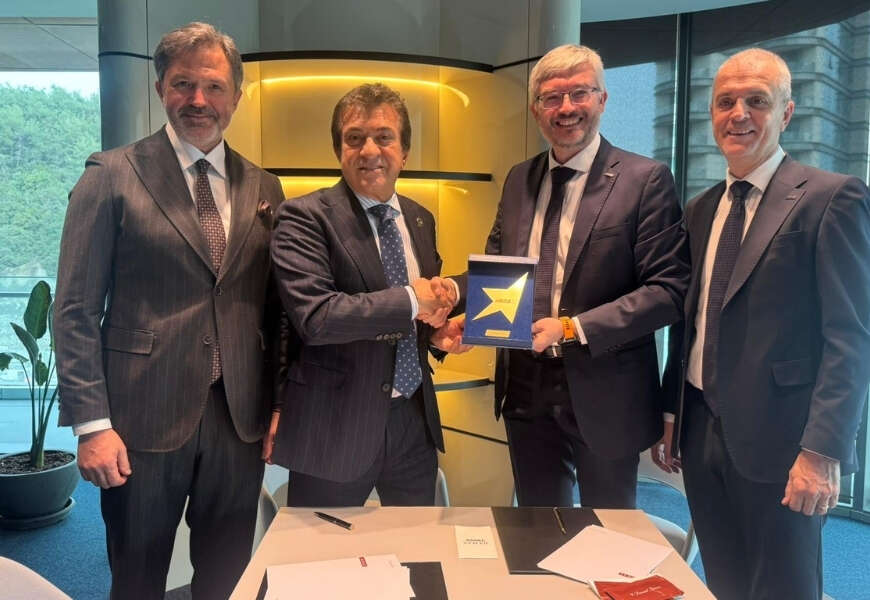 DS damat EUSAnin resmi moda partneri oldu