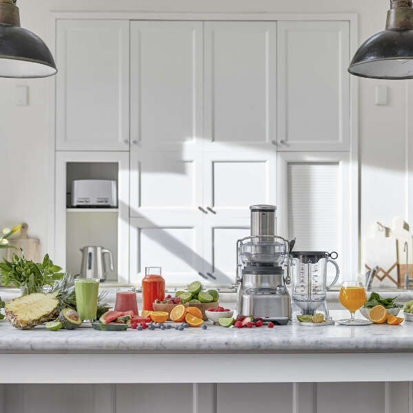 Home 51 Enplus, sunduğu özel blender ve katı meyve sıkacakları ile hayatı kolaylaştırıyor