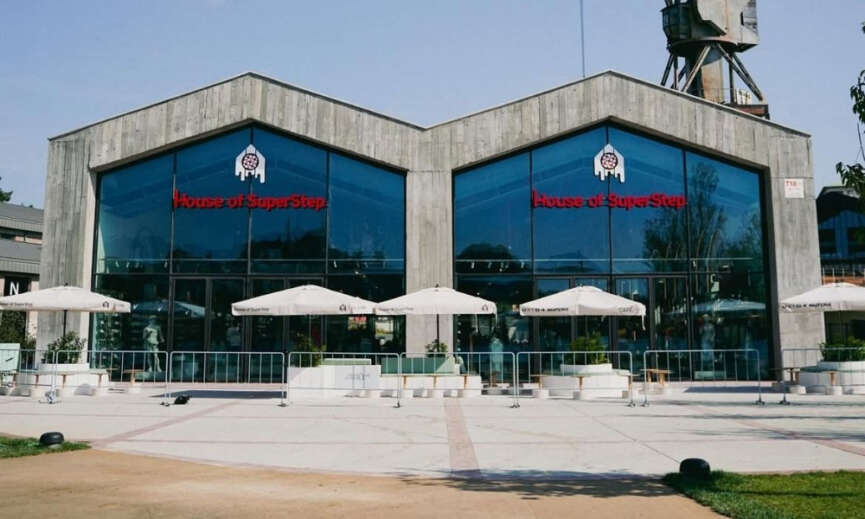 Eren Perakende 2025te Buyumesini Magaza Dijital ve Deneyim Odakli Adimlarla Surdurdu